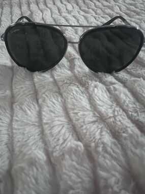 Salvatore Ferragamo Classic Aviator Sunglasses in Black